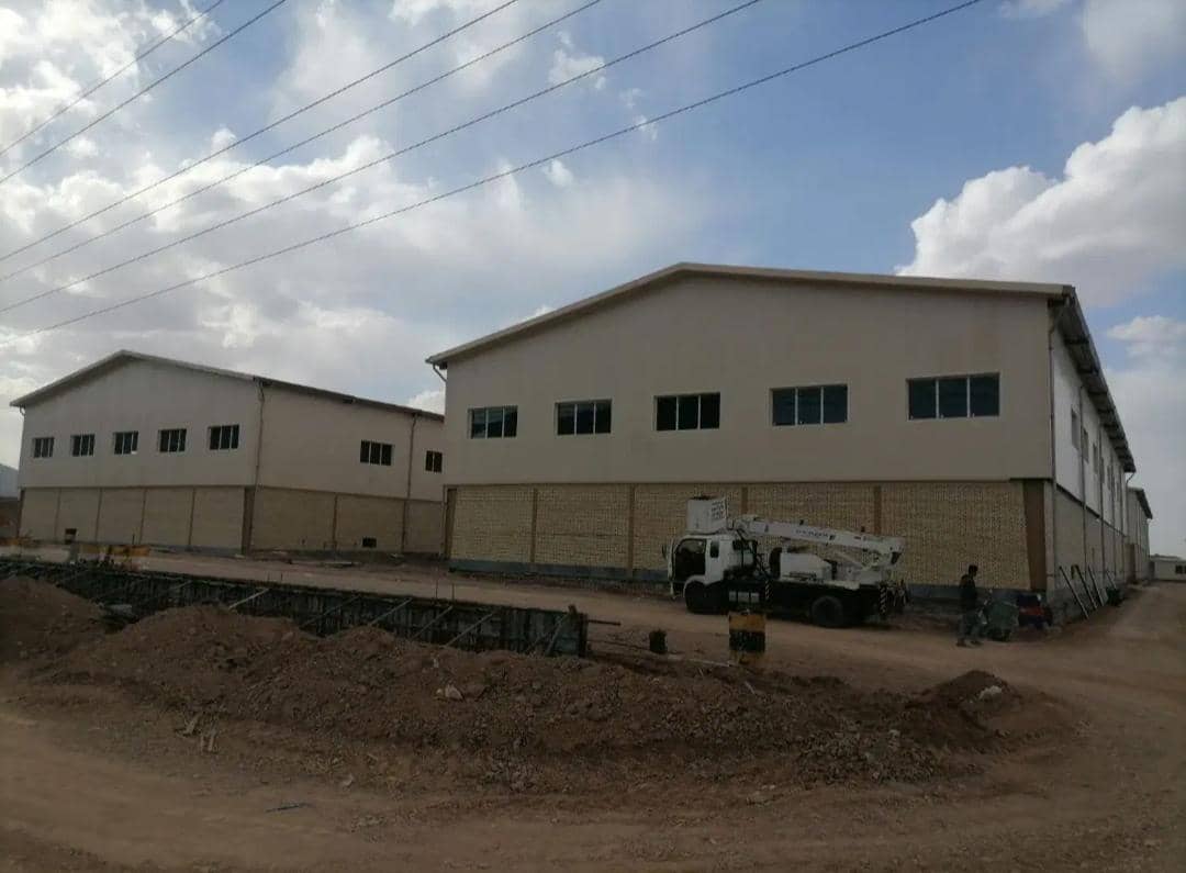 اجرای ساندویچ پانل هدایتی در اصفهان